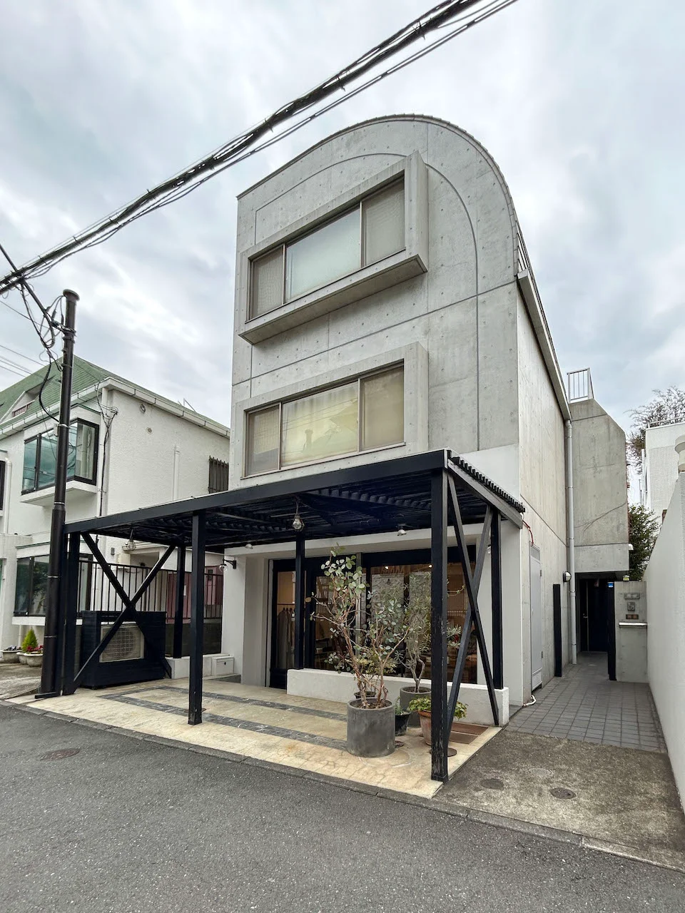 神宮前5丁目店舗 B1・1階セット 外観 2