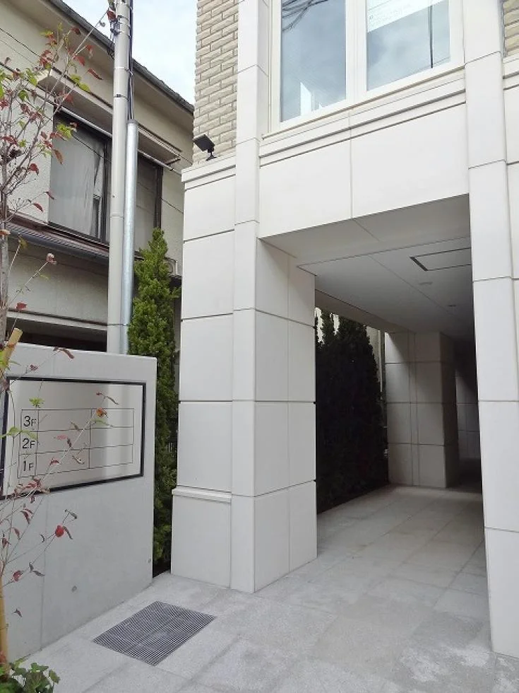i-building@cat street 3 エントランス 3