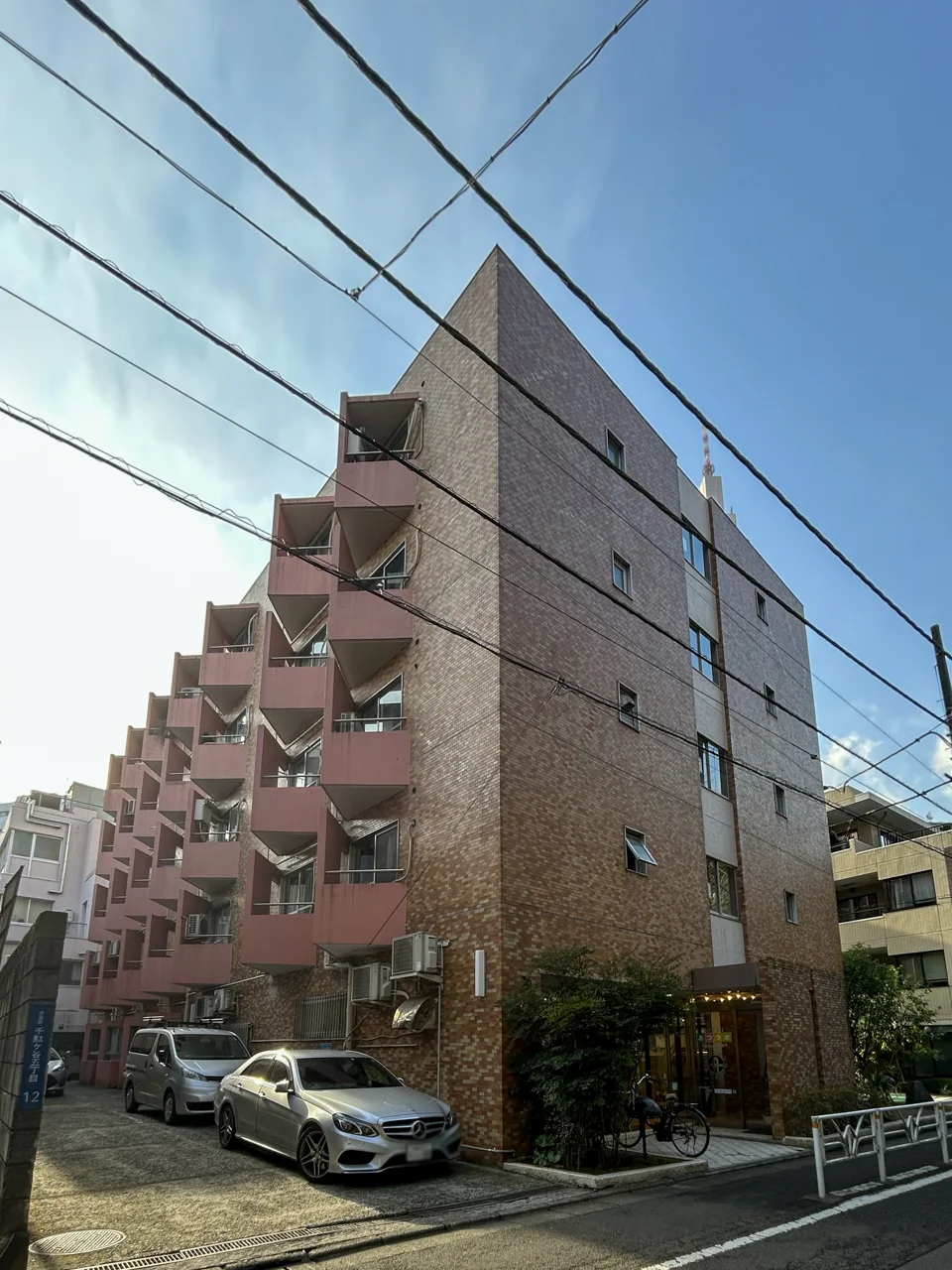 ウエストサイド新宿御苑 2 外観 1