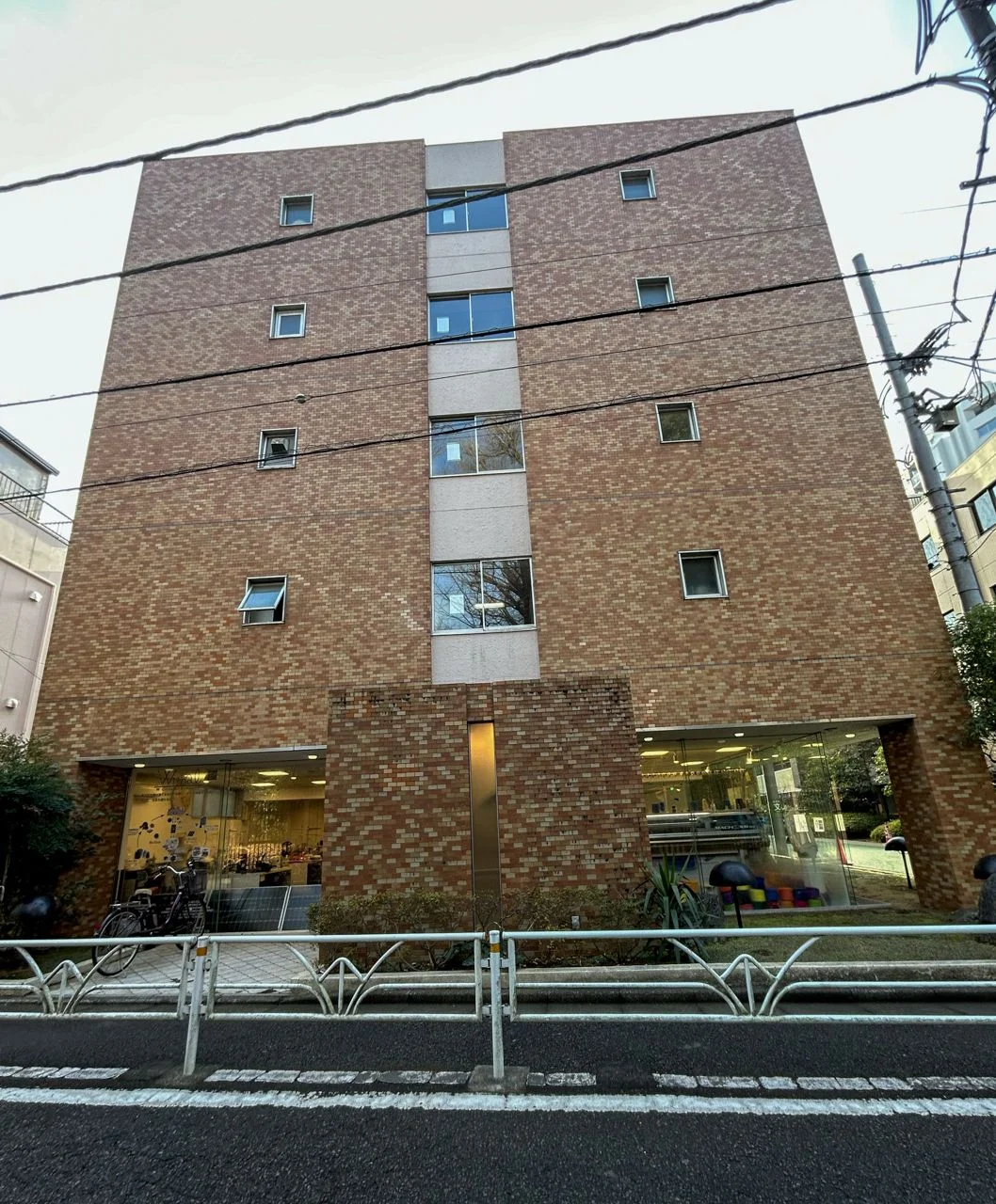 ウエストサイド新宿御苑 2 外観 2