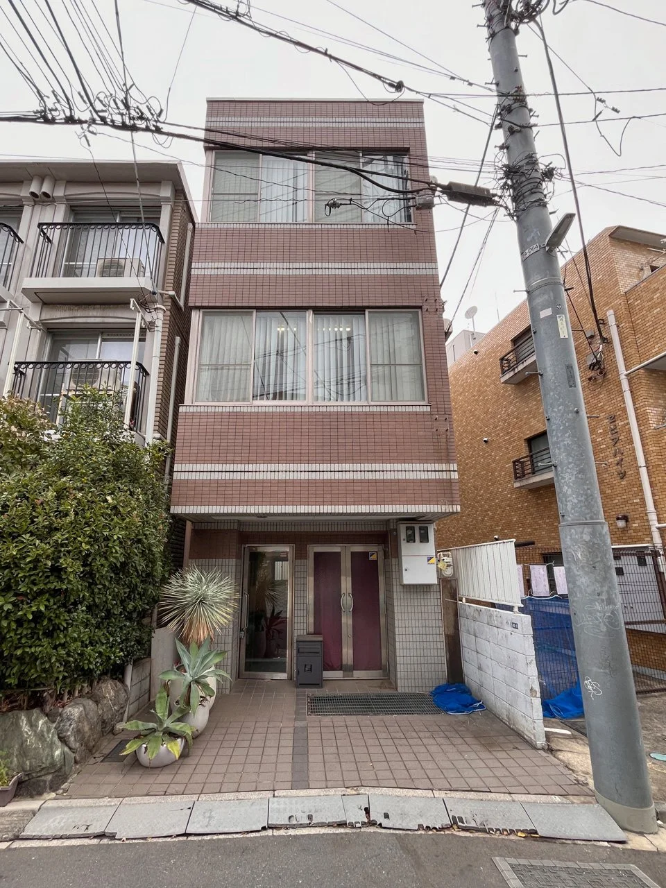 富谷ビル 一棟貸し 外観 1