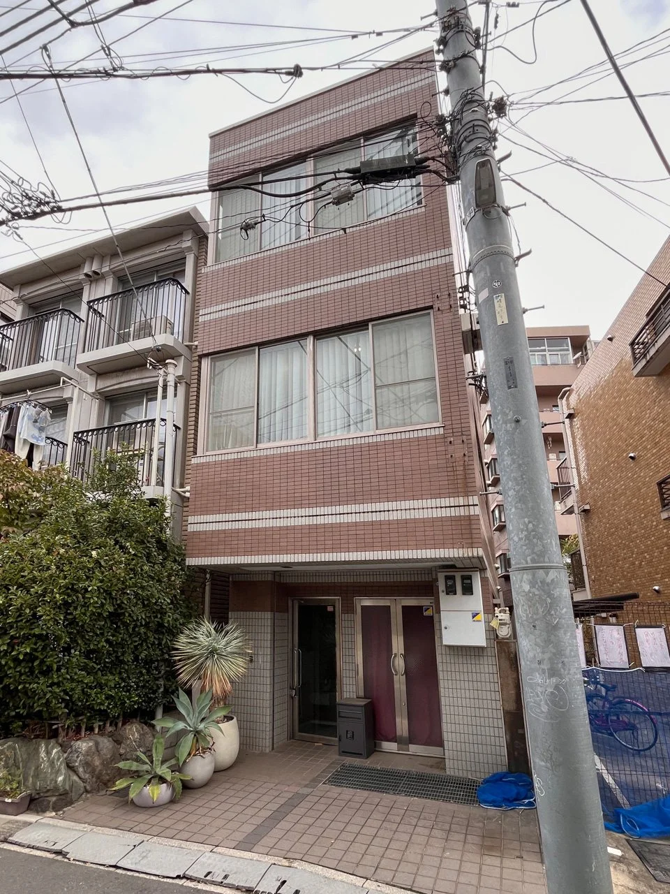 富谷ビル 一棟貸し 外観 2