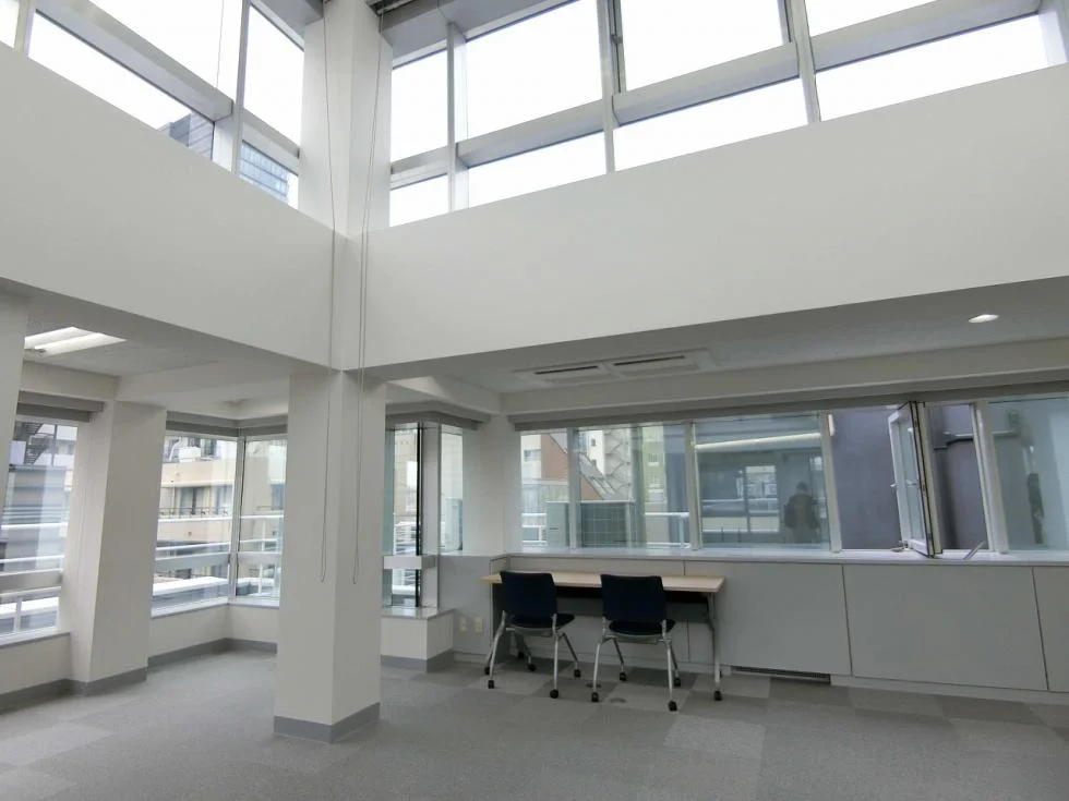 Arromic Bldg. 5 内装 1
