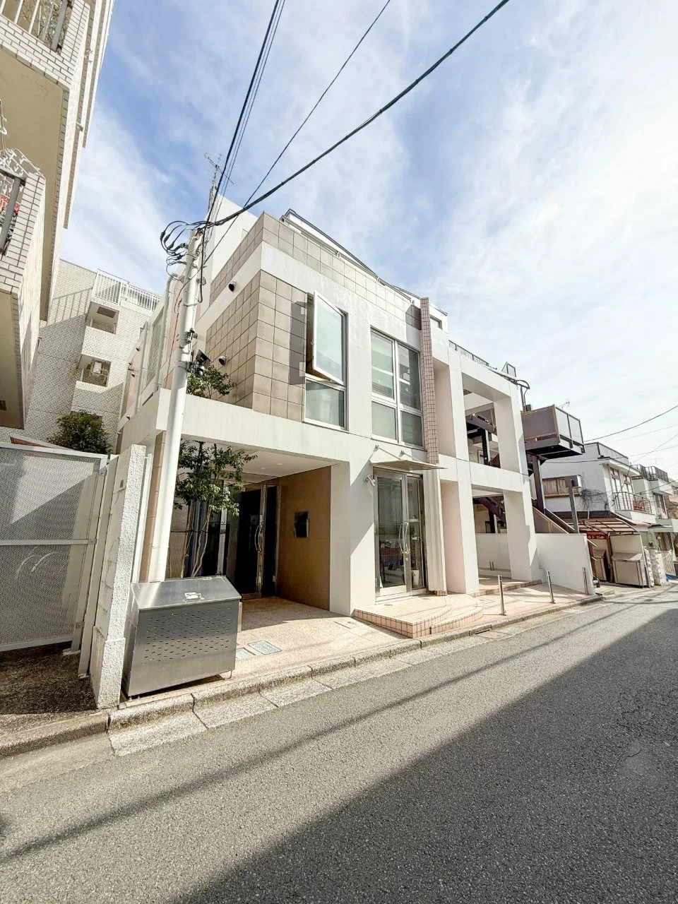 ロワレール千駄ヶ谷ビル - 画像1