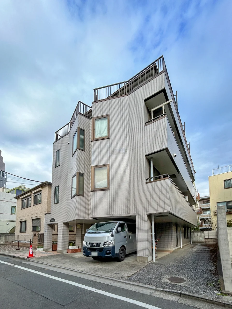 千駄ヶ谷SKY・HILLS 1 オフィスビル外観 1