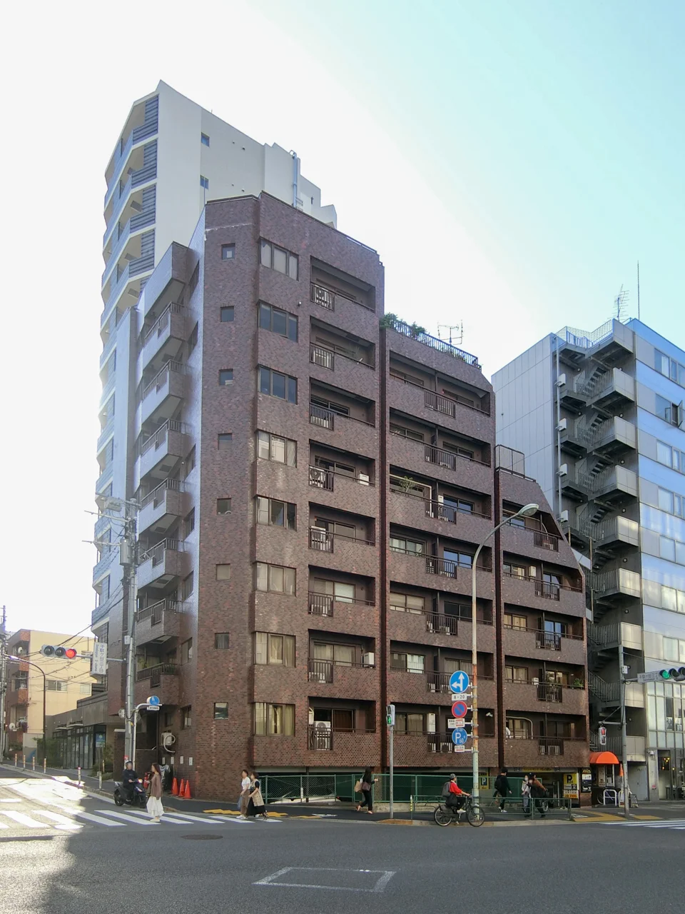 エグゼクティブ原宿ビル 5 オフィスビル外観 1