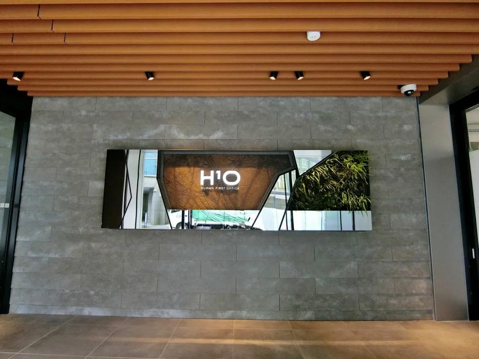 H¹O渋谷神南 5 エントランス 4