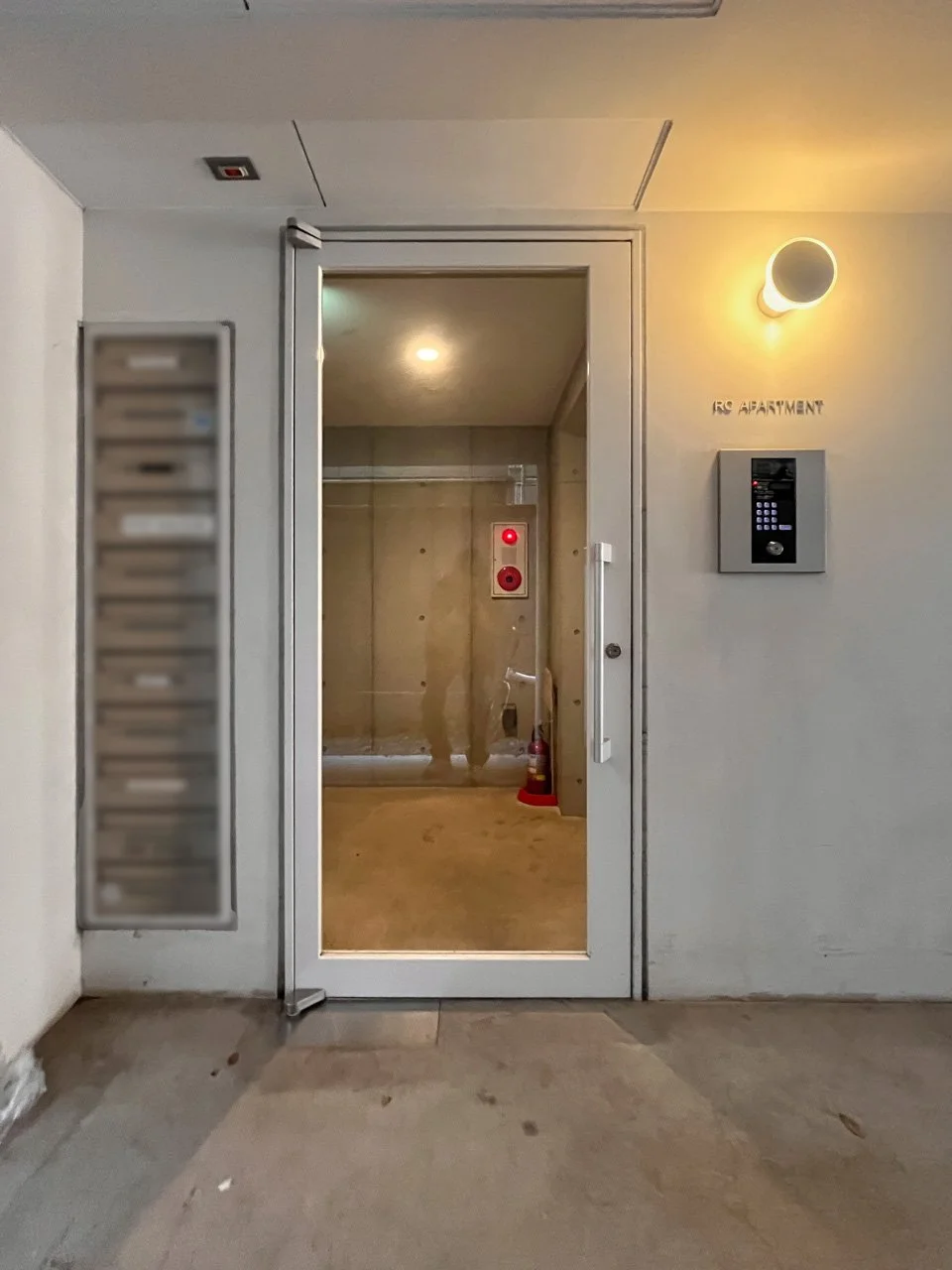 RC APARTMENT 2 エントランス 4