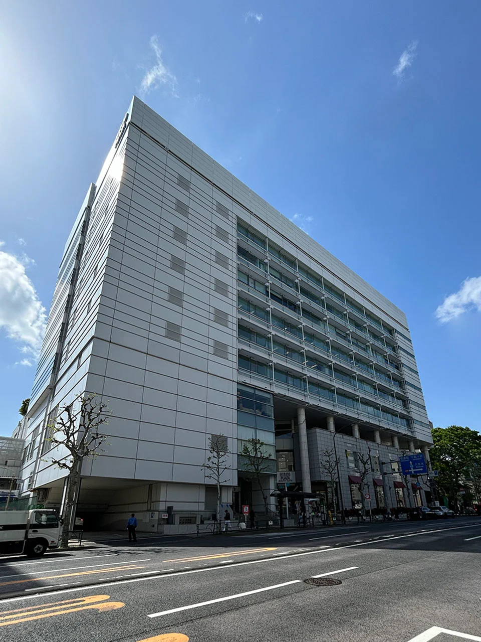 広尾プラザ 5 オフィスビル外観 1