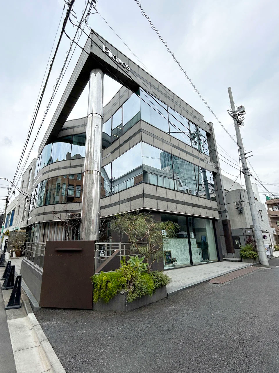 ファノス表参道ビル 1 オフィスビル外観 2