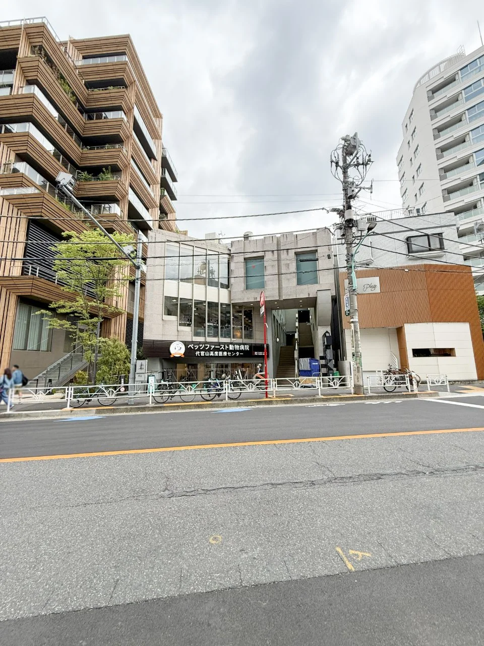 モンシェリー代官山ビル 3 外観 1