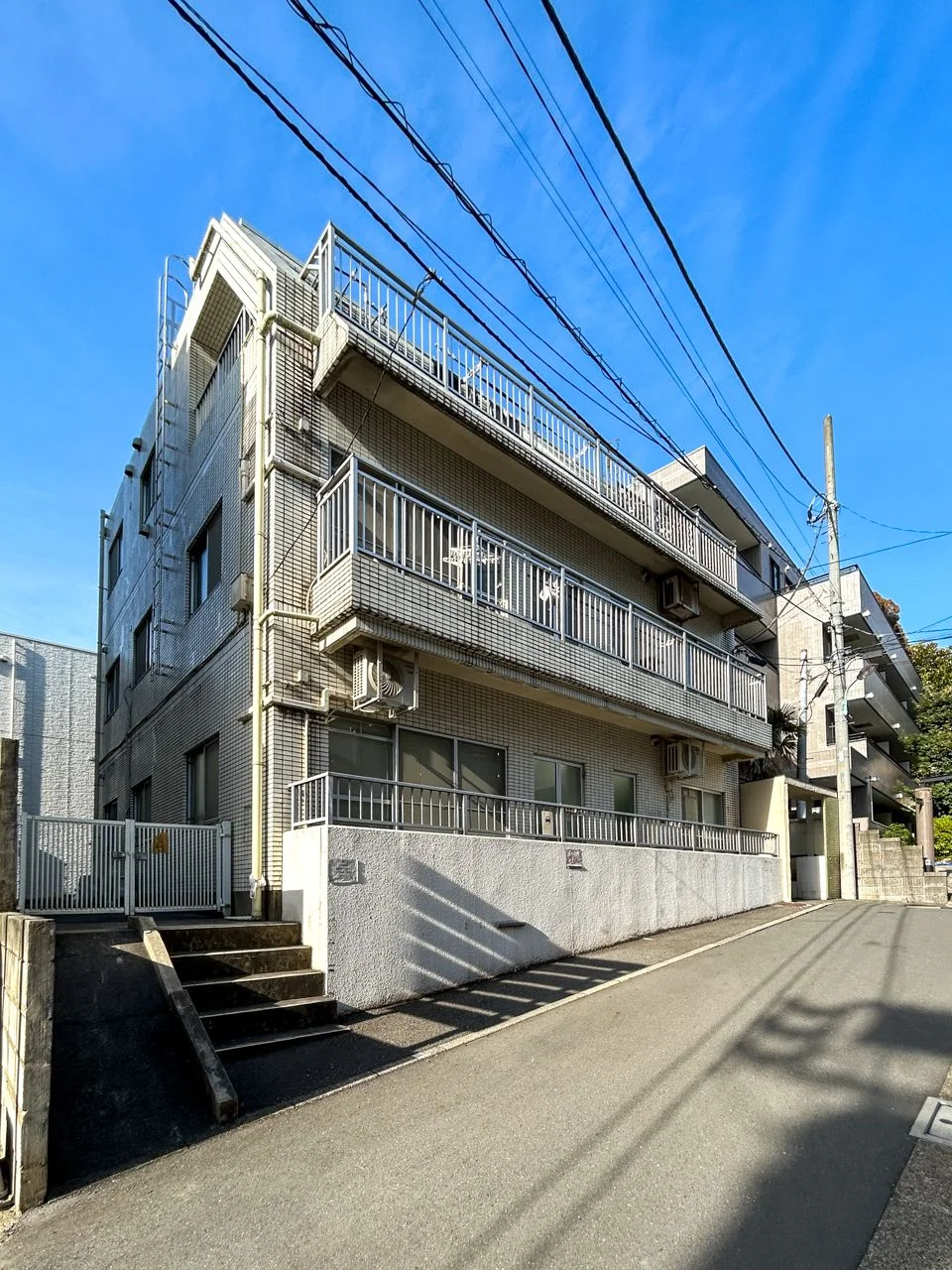 メゾンブランシュ代々木 1 外観 2