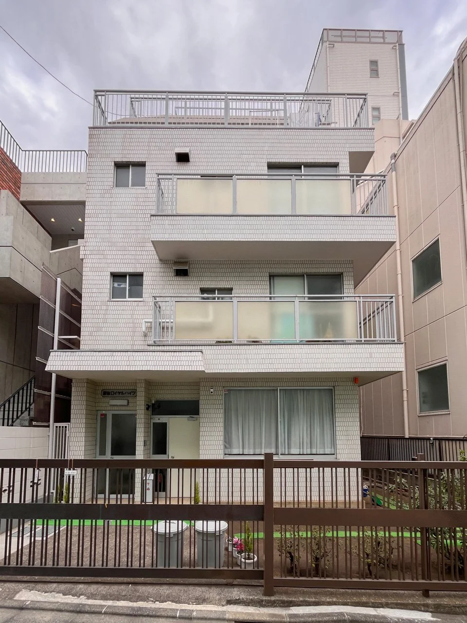 原宿ロイヤルハイツ 3 外観 1