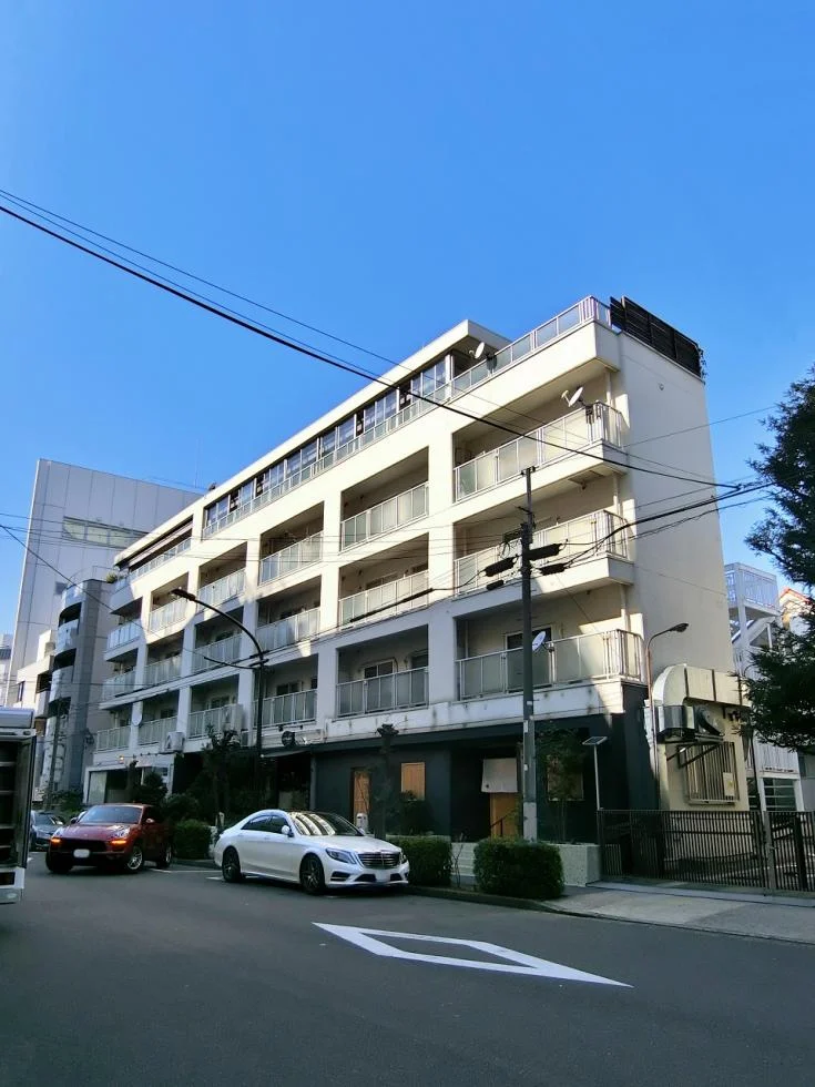 アマデウスハウス 2 オフィスビル外観 1
