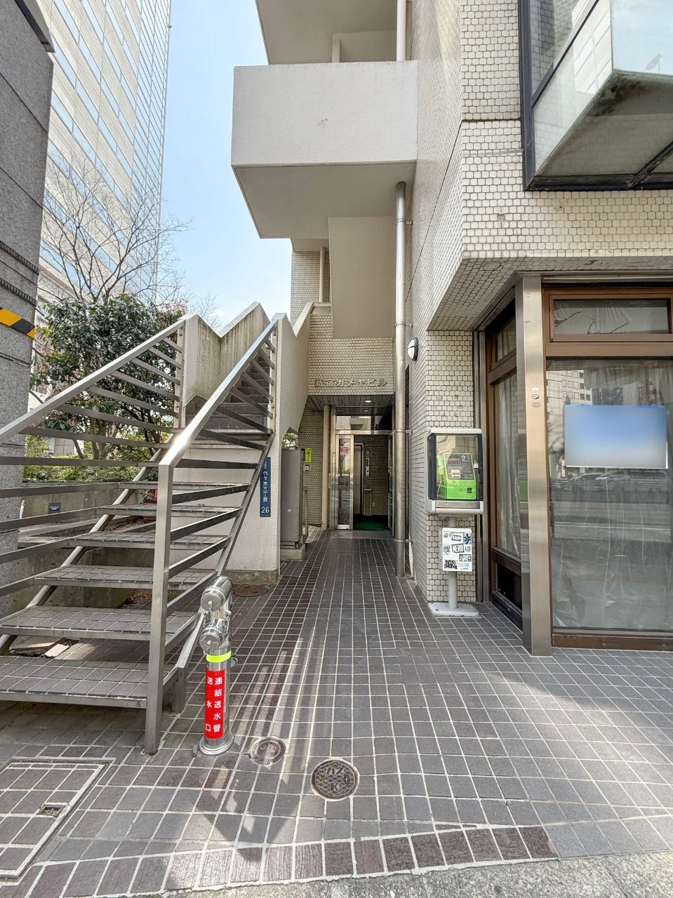 新宿カメヤビル 8 ビルエントランス 4