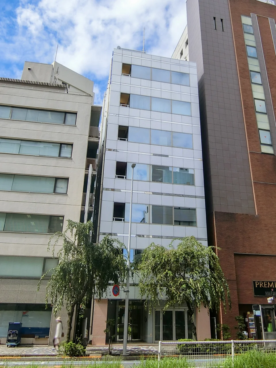 サンブリヂ渋谷ビル 1 オフィスビル外観 1