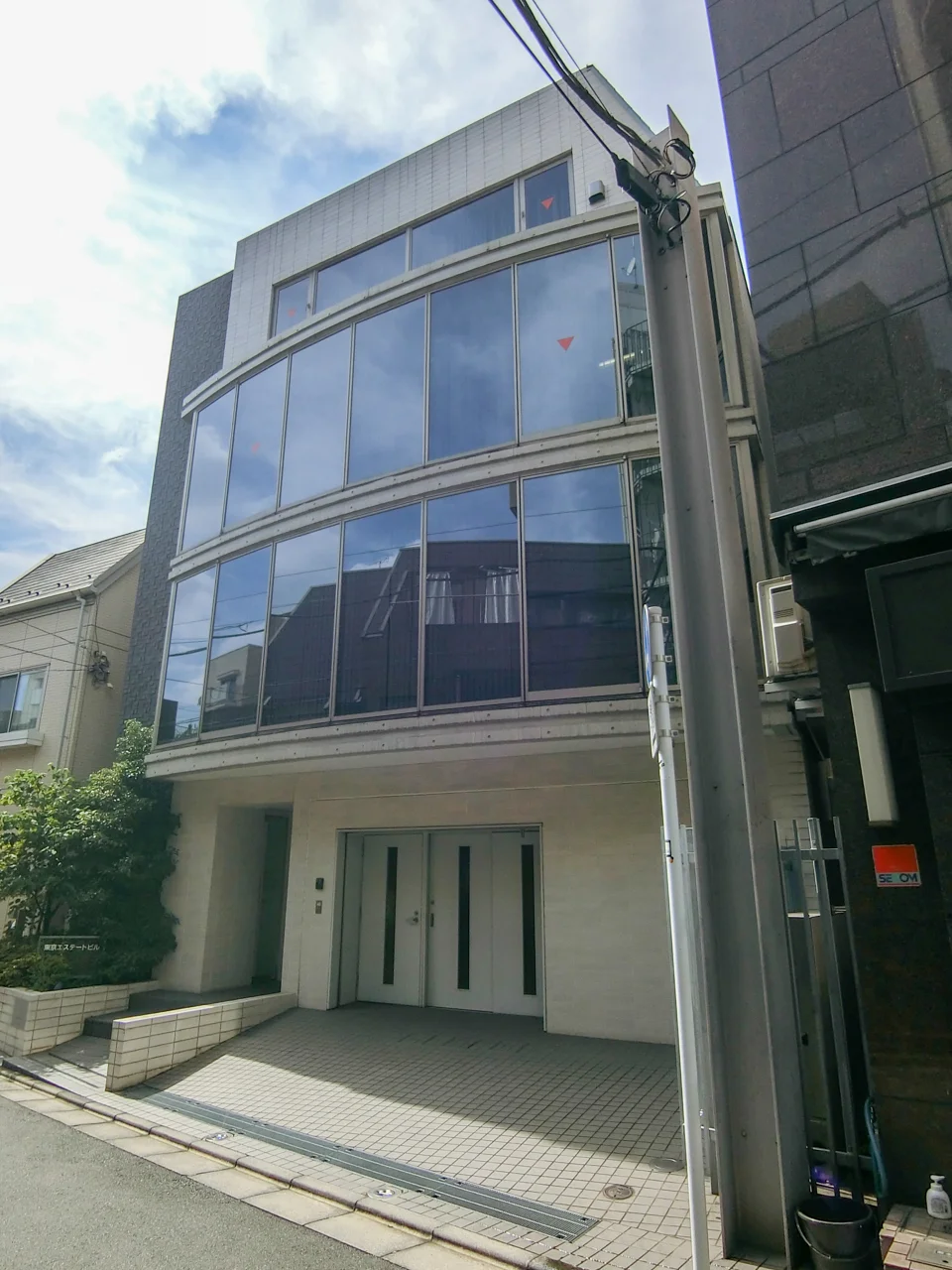 東京エステートビル 2 オフィスビル外観 1