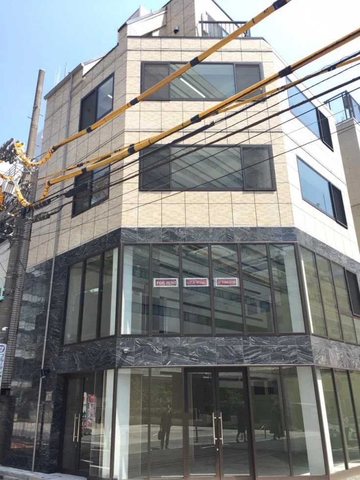 サラ青山 1 外観 1