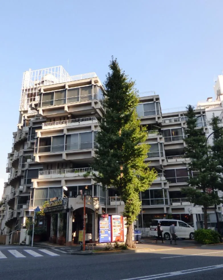 ビラ・ビアンカ(VILLA BIANGA)(ビラ ビアンカ) 3 オフィスビル外観 2