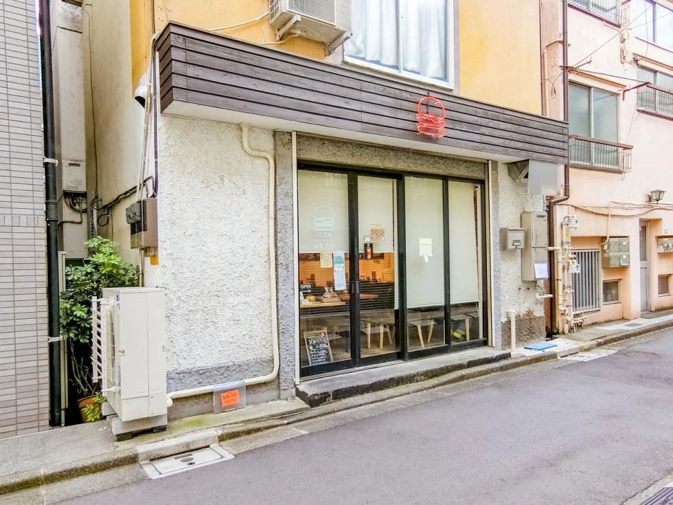 代々木戸建 1階2階セット エントランス 3