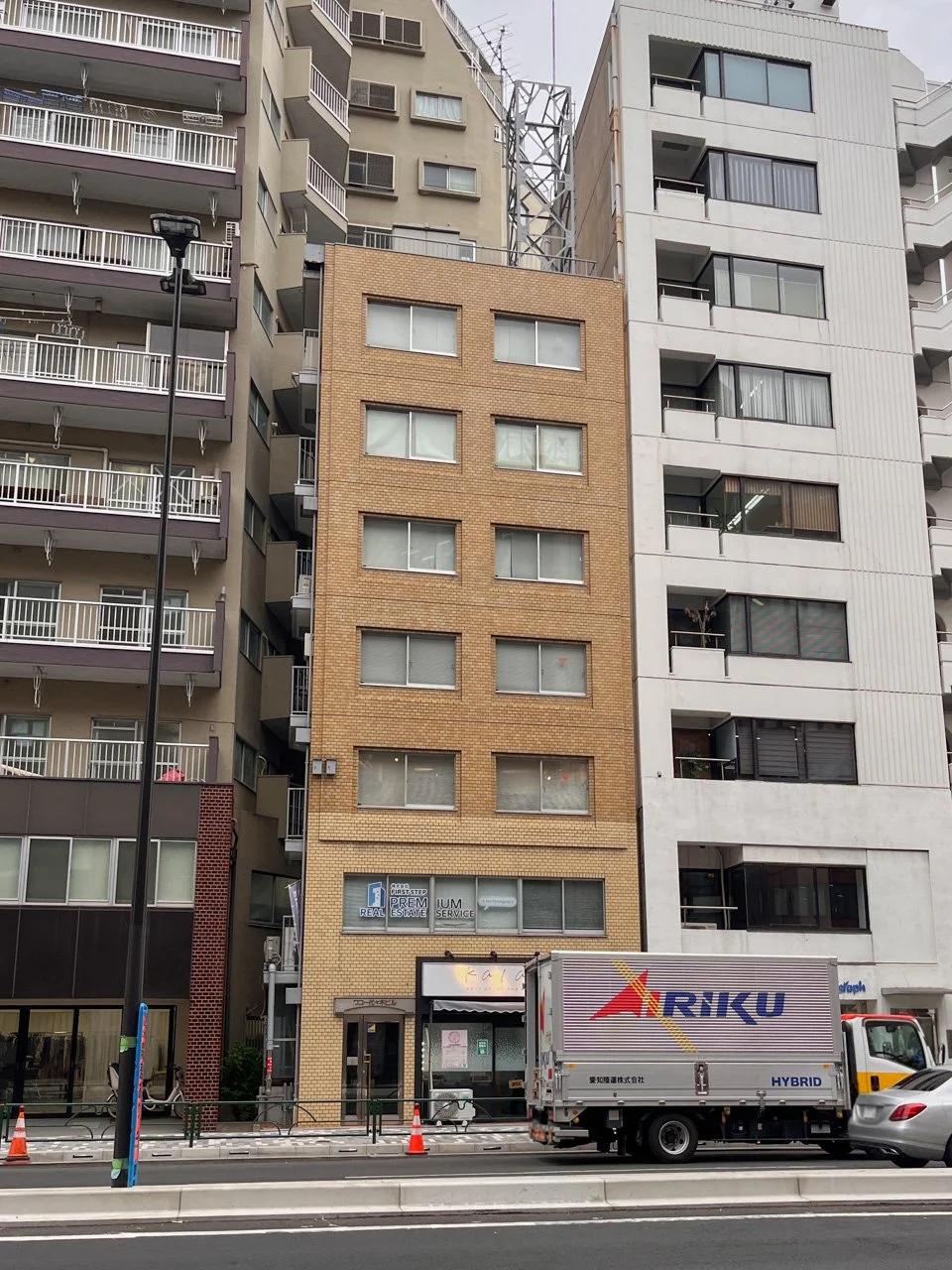 ワコー代々木ビル 2 オフィスビル外観 2