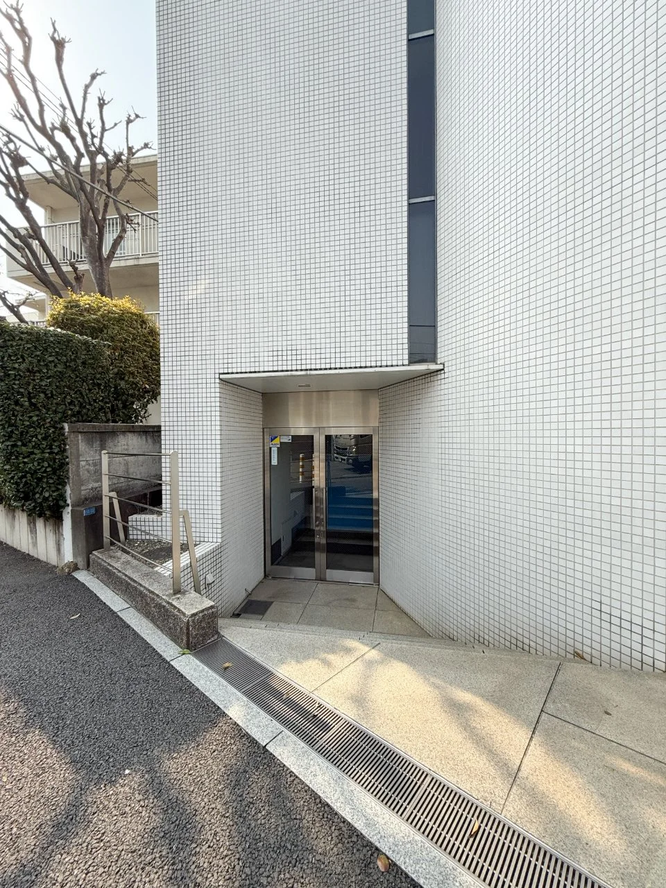 S&T神宮前ビル 3 エントランス 3