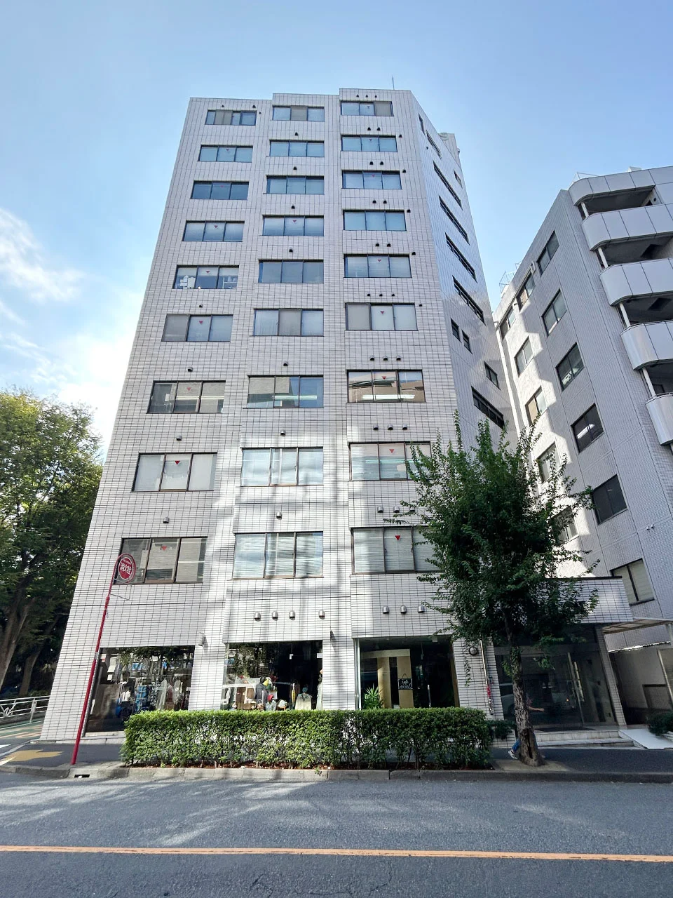 アームズワン（AHM’S ONE）ビル