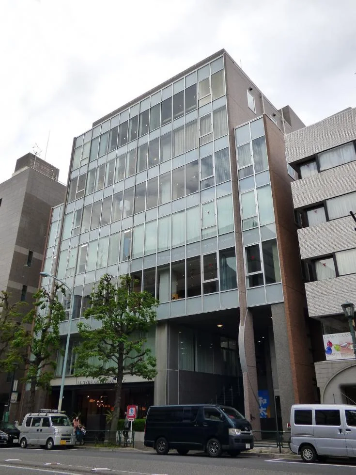 Daiwa青山ビル 2 オフィスビル外観 1