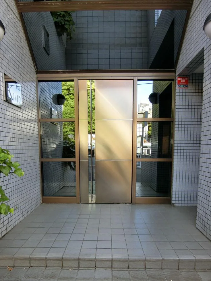 青山Kハイツ 3 ビルエントランス 6