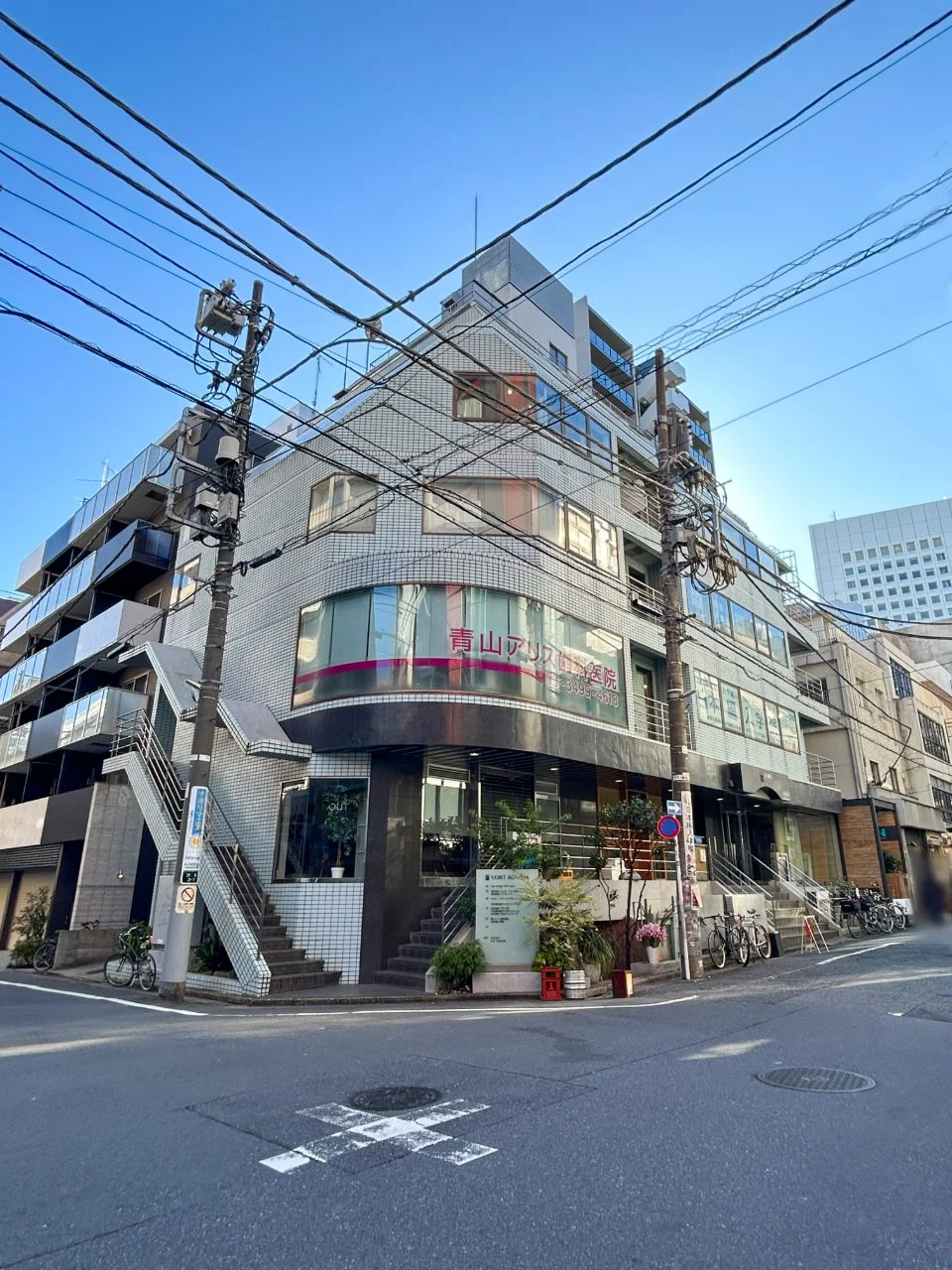 VORT AOYAMA 4 オフィスビル外観 1