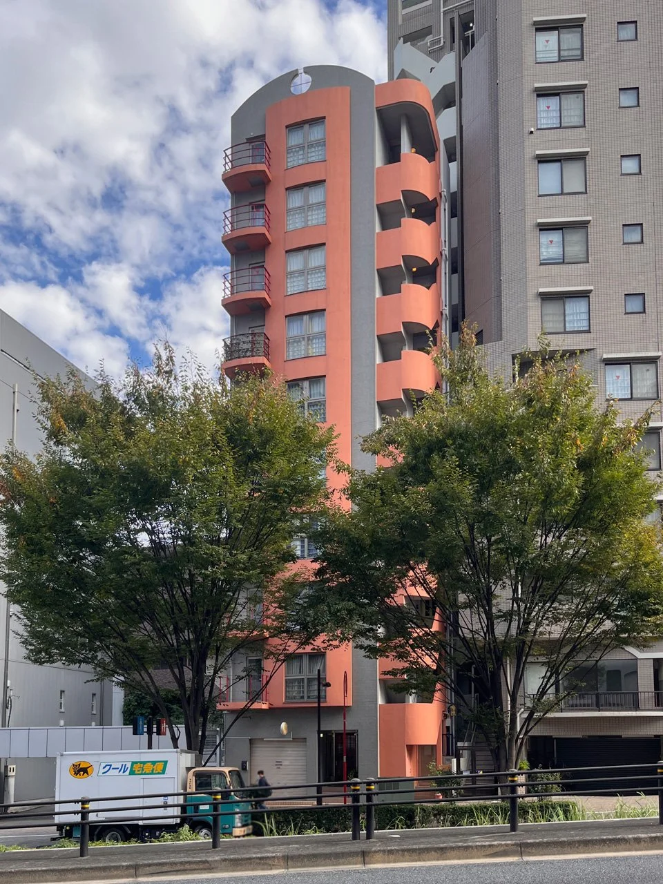 ピアーチェ西新宿 10 外観 1