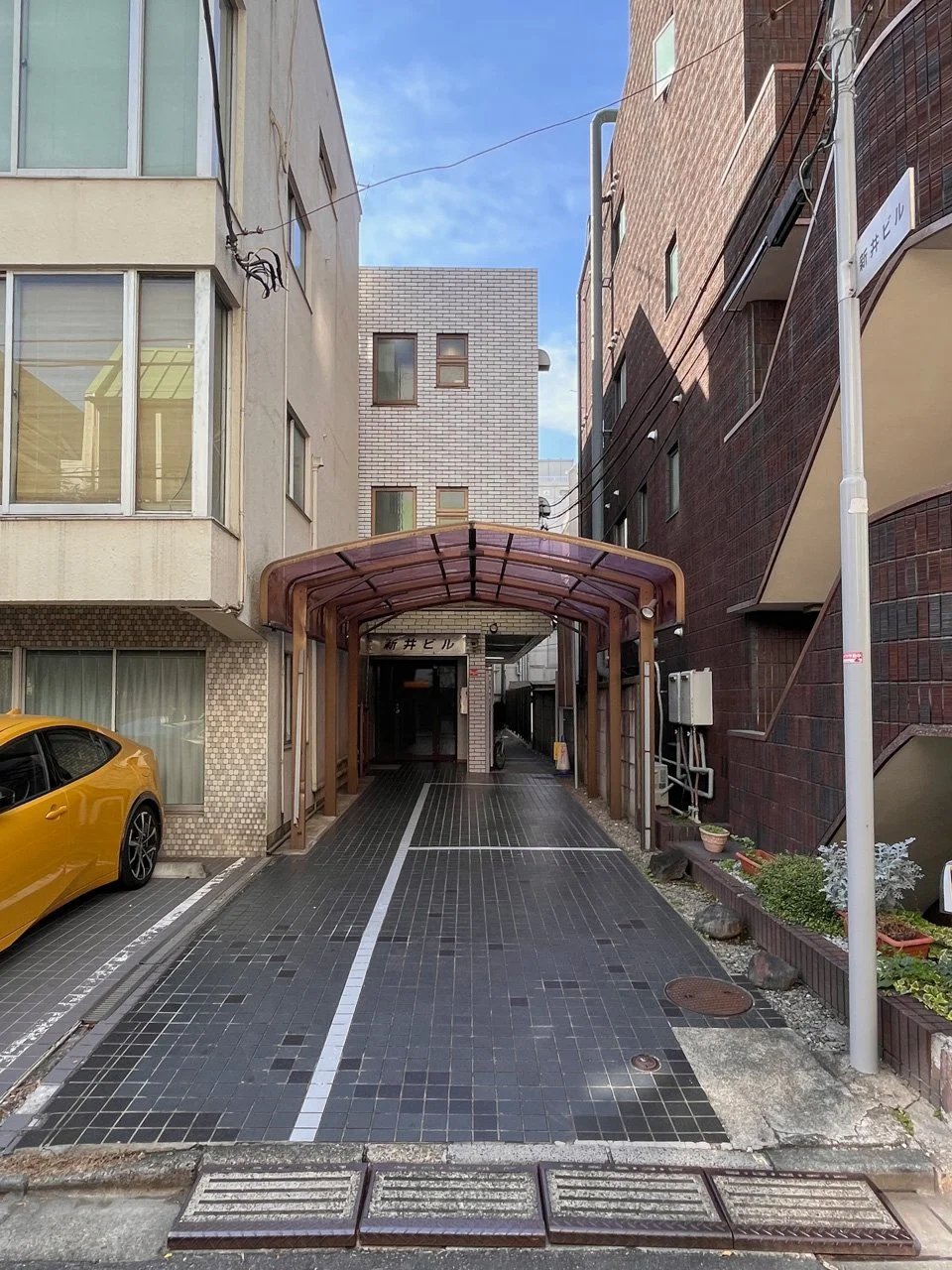 新井ビル 一棟貸し 外観 2