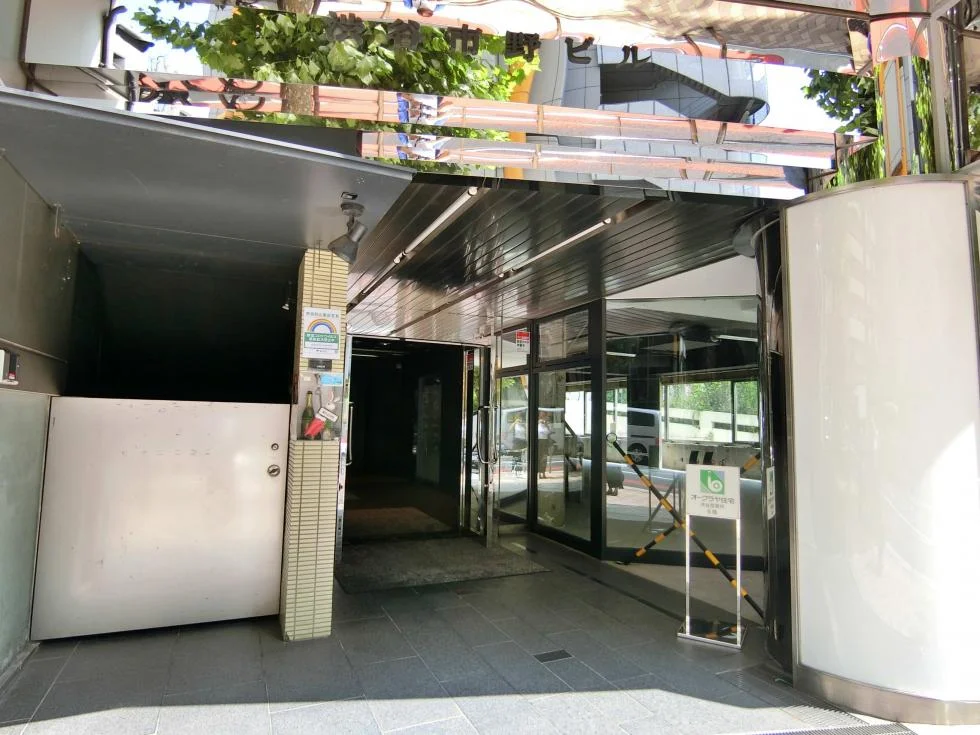 渋谷市野ビル 8 エントランス 4