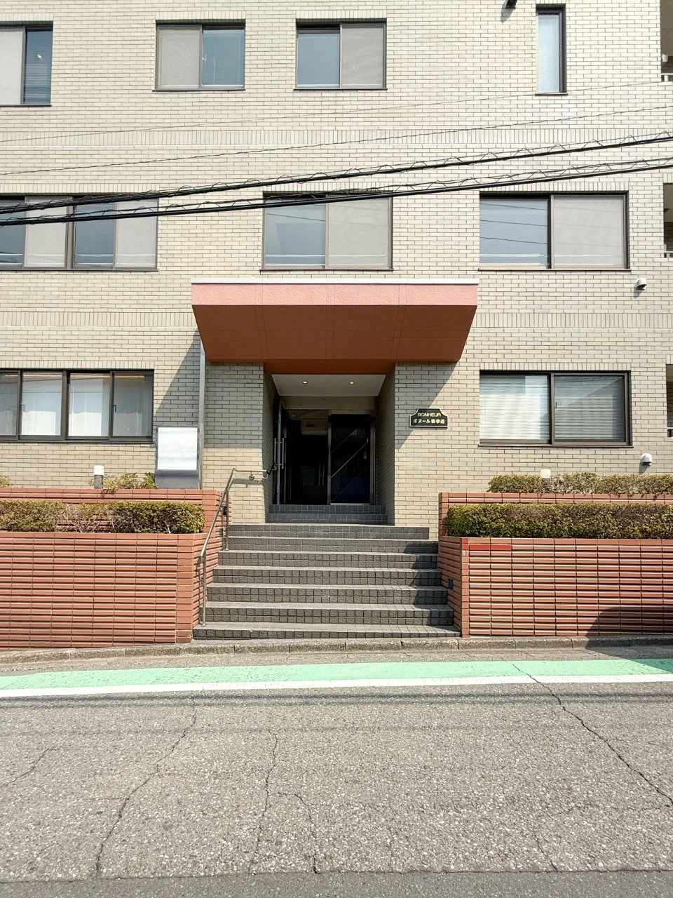 ボヌール表参道 2 エントランス 3