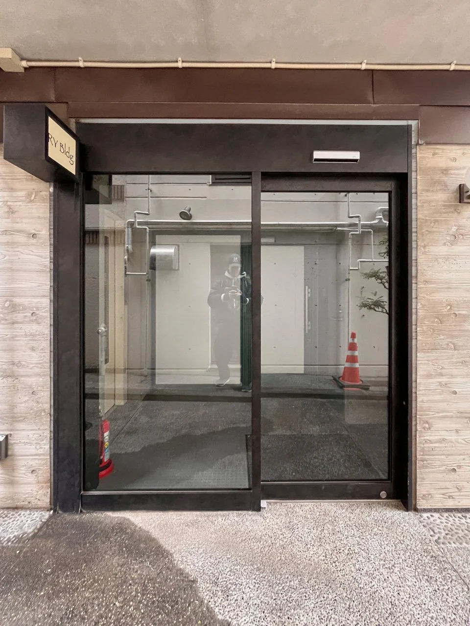 RY Bldg. 1 エントランス 4