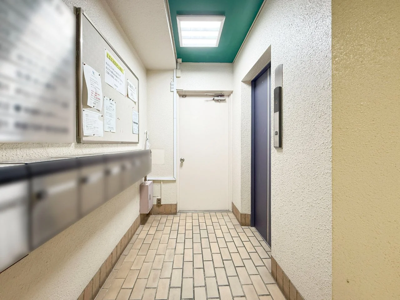 アートビル - 画像1