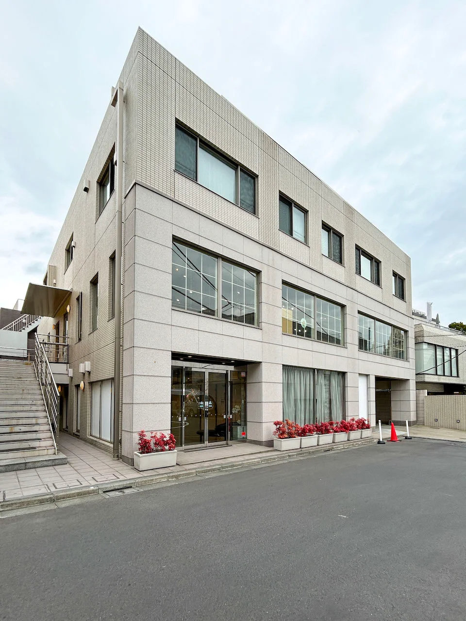 表参道山田ビル 2 外観 1