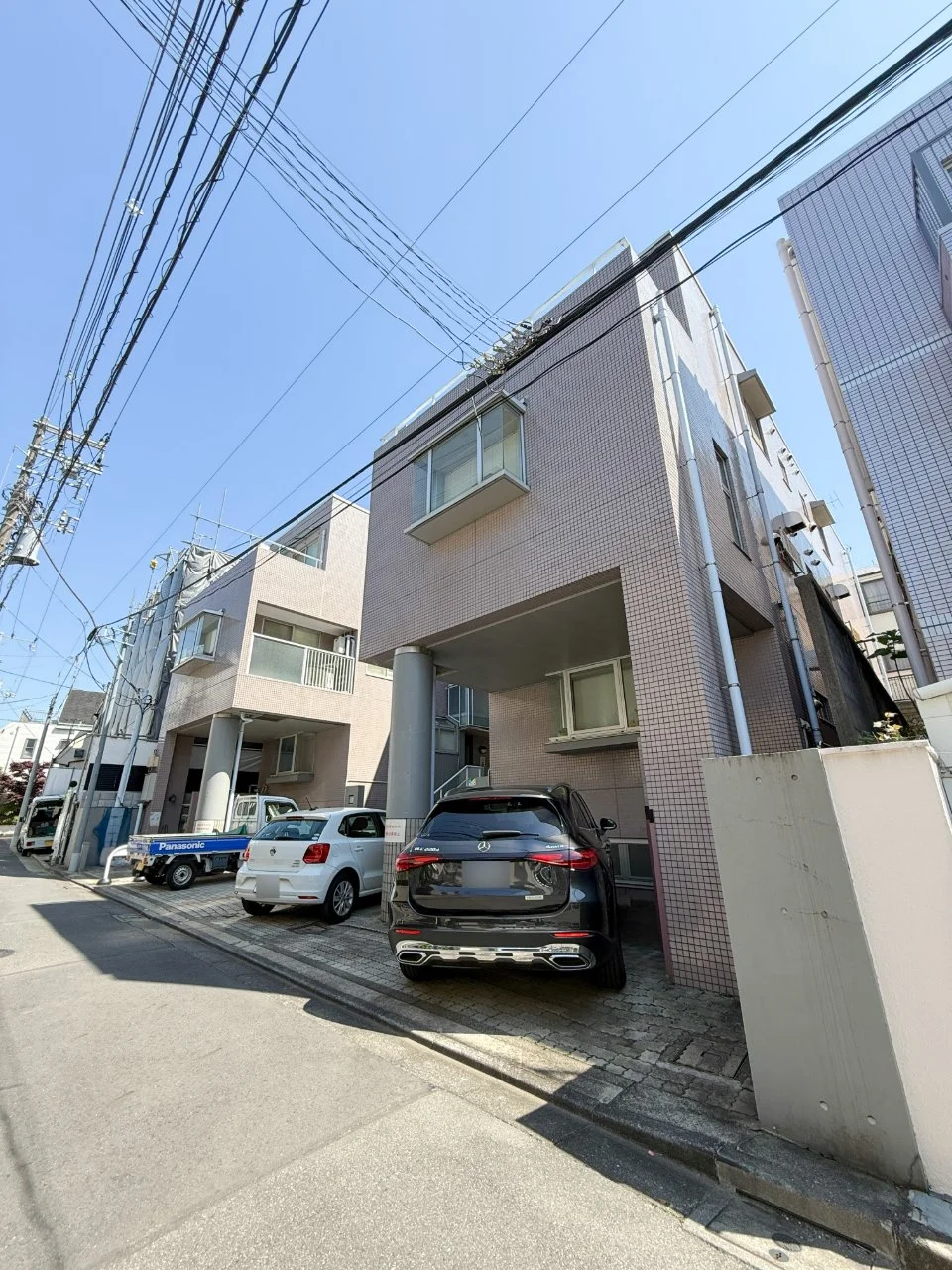 シャトー代々木上原 B1 オフィスビル外観 1