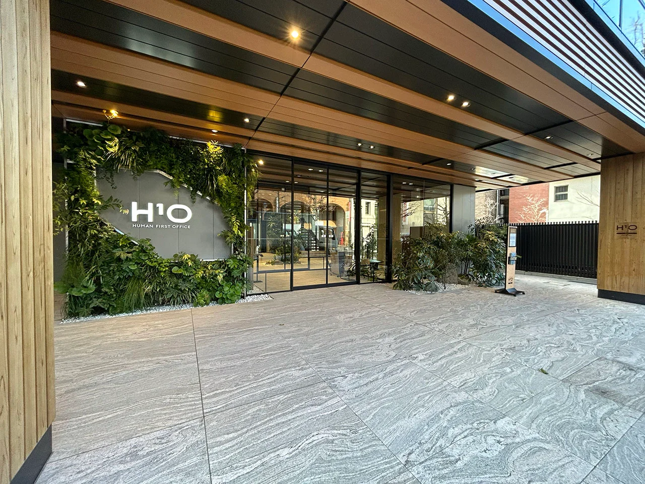 H¹O青山(H1O青山)(エイチワンオー青山) 7 エントランス 3