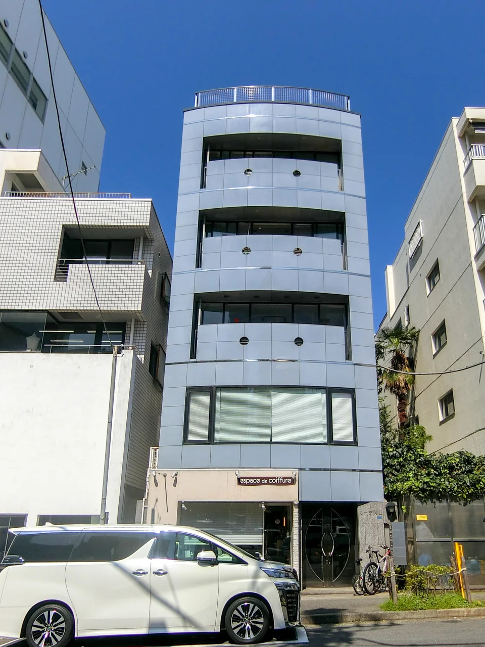 カーデ青山ビル 3 外観 2