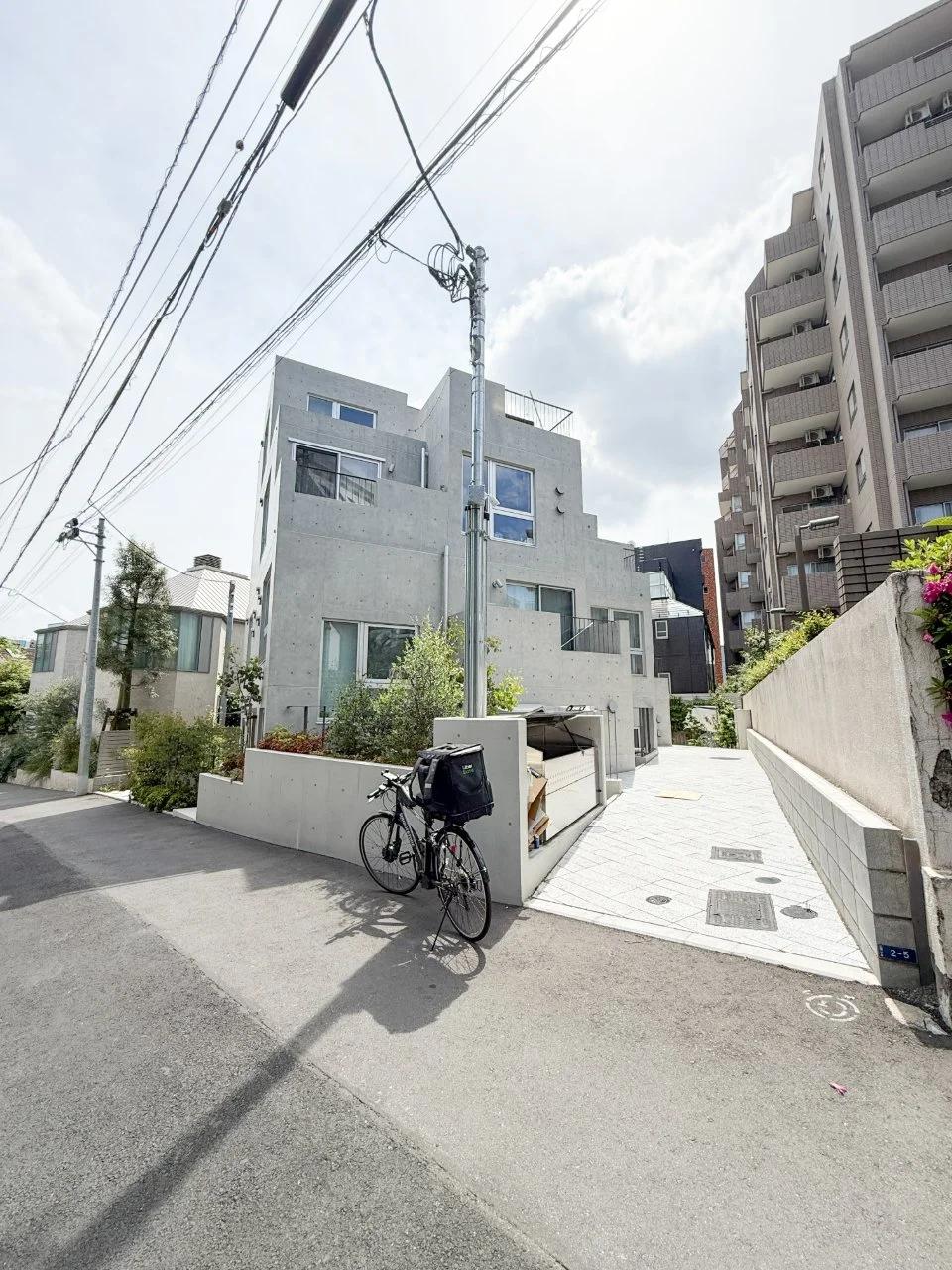 ASTILE広尾 1階地下1階メゾネット 外観 1