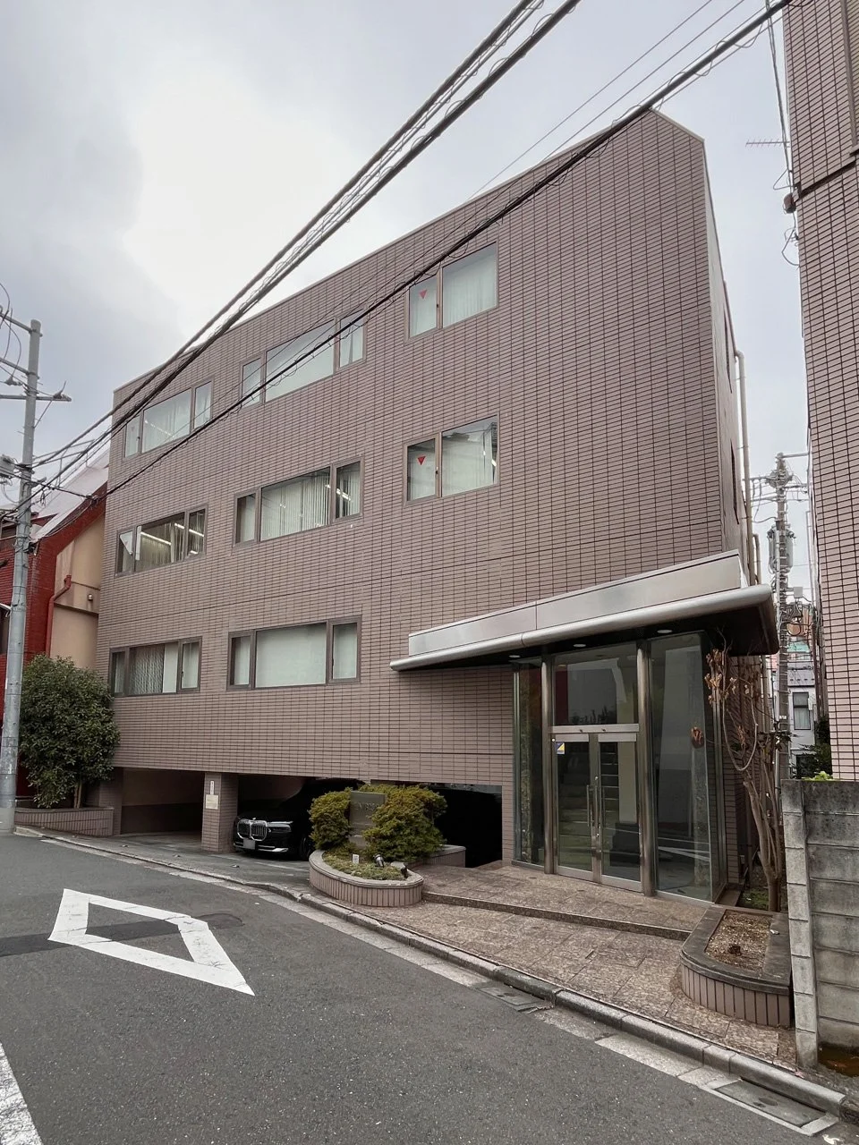 INBビル 2 オフィスビル外観 1