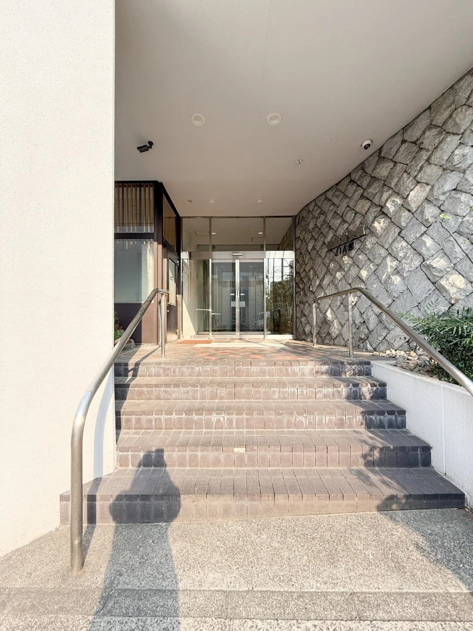 建築家会館(JIA館) 6 エントランス 3