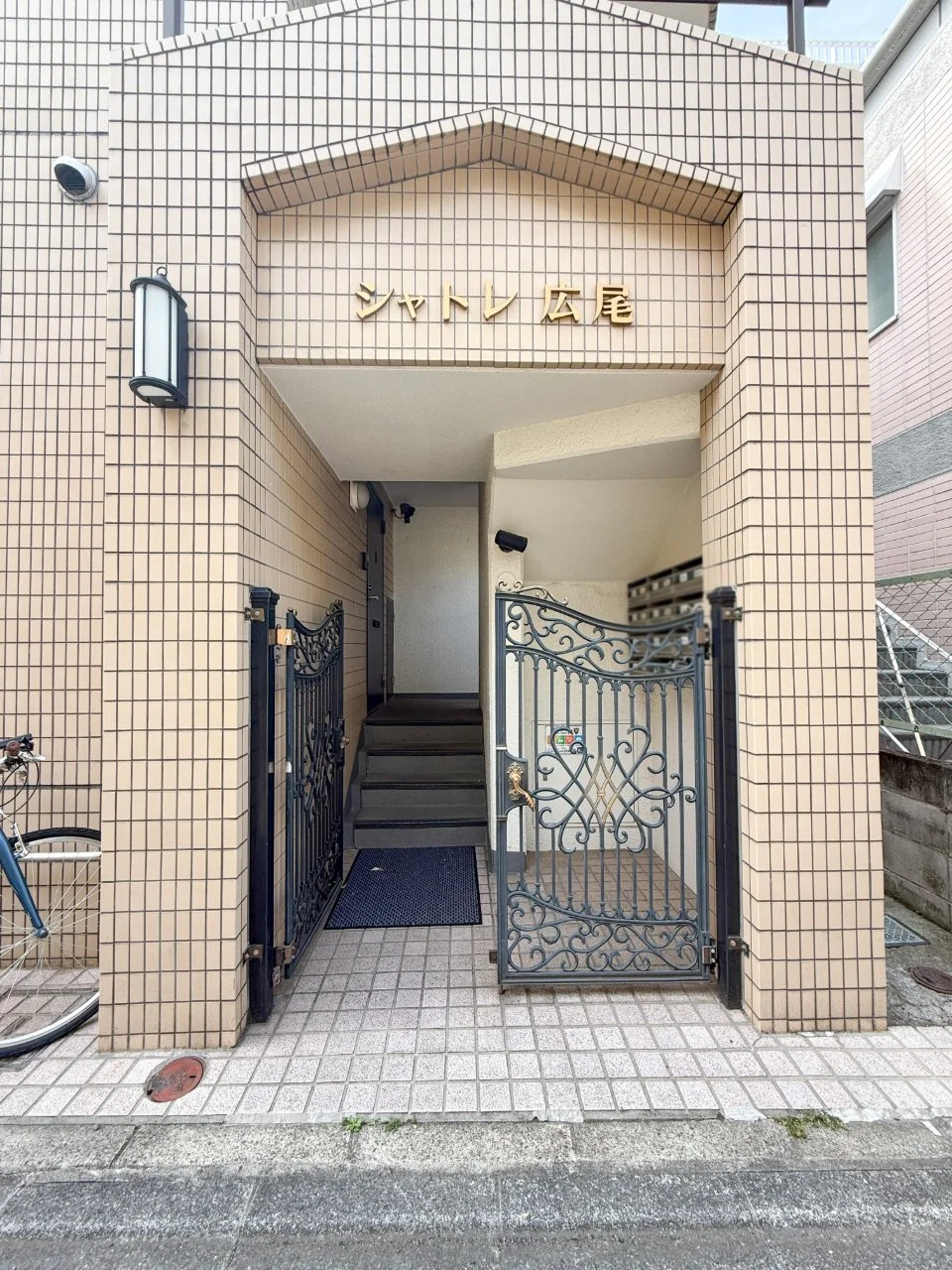 シャトレ広尾 1 エントランス 3