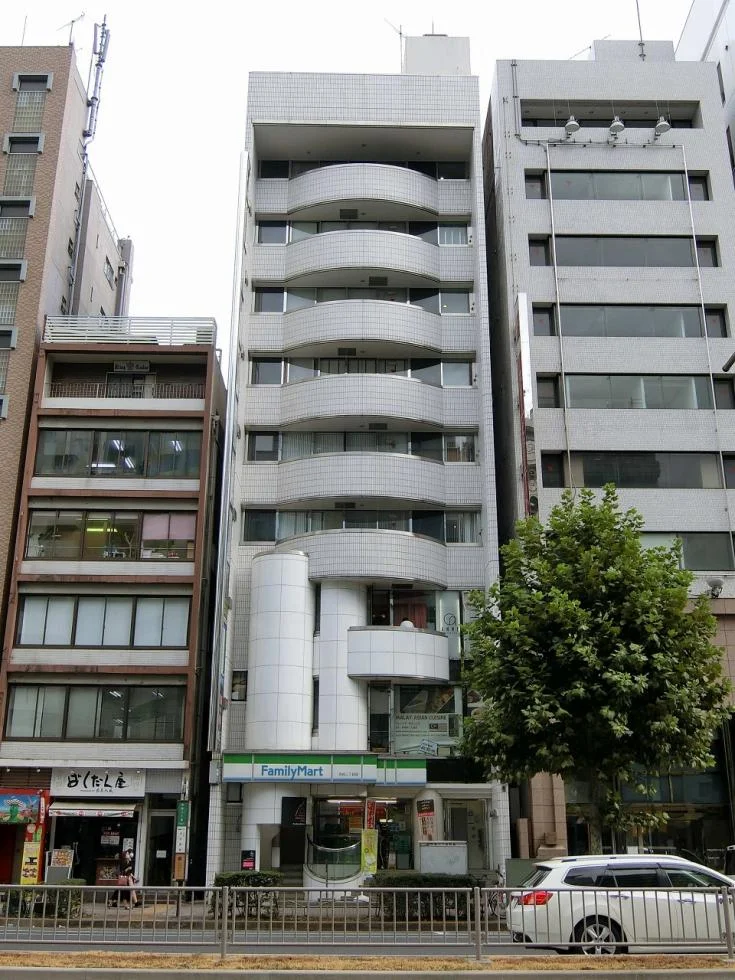 SANWA青山ビル 9 オフィスビル外観 2