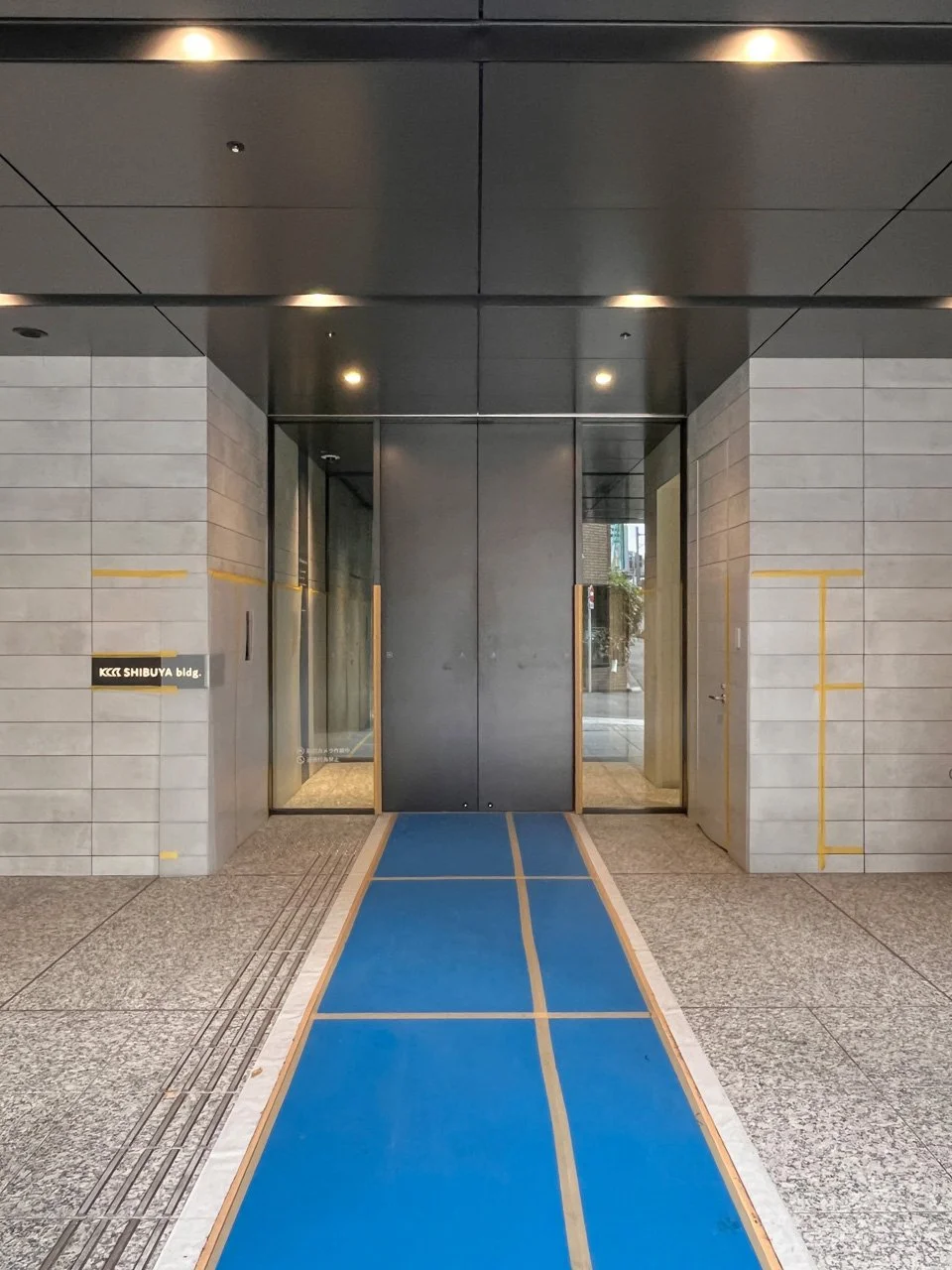 KCA SHIBUYA BLDG. 8 エントランス 3