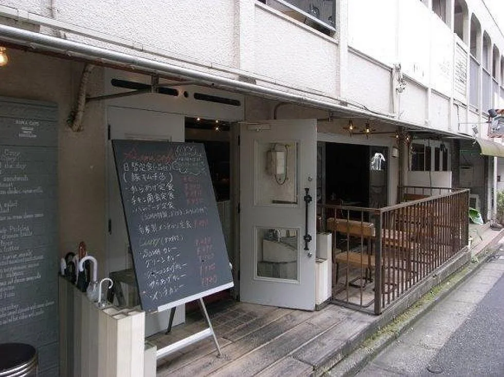 後上(ごがみ)ビル 5 エントランス 2