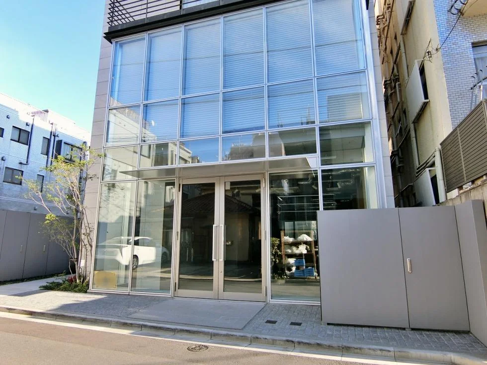 Gloria House 1 エントランス 3