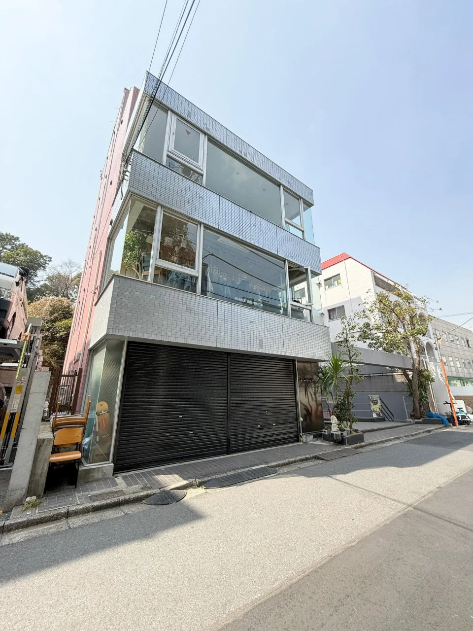 アカデミービル - 1