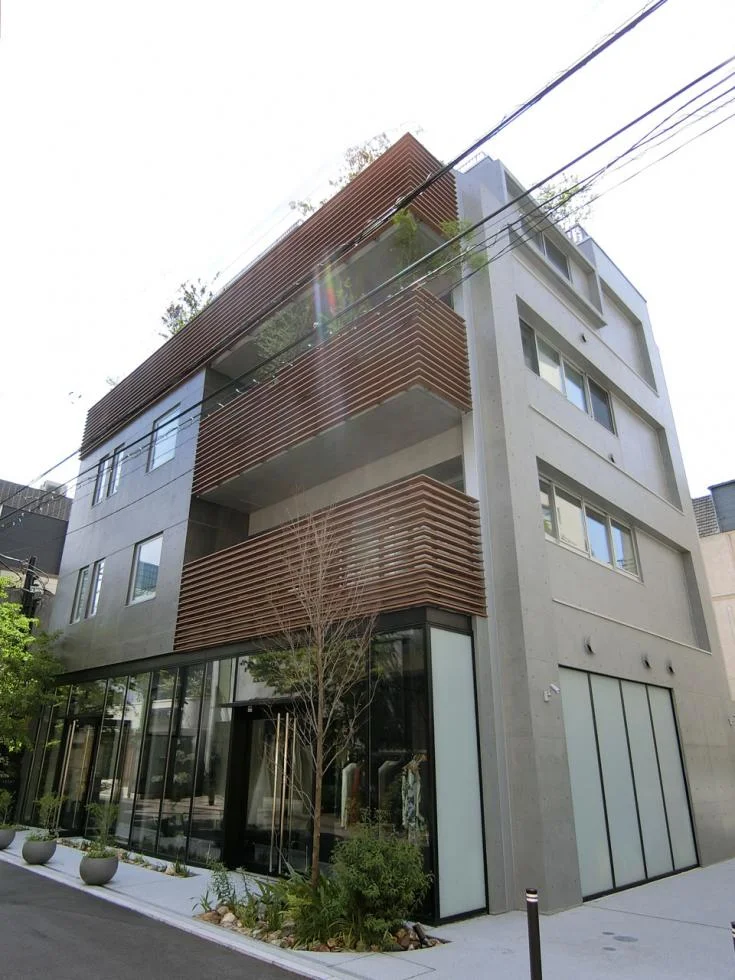 ADEOT AOYAMA(アデオ アオヤマ) 1 外観 2